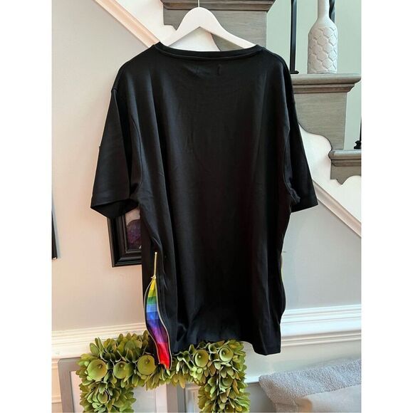 Pride Bunny Black Side Zip Rainbow Reveal T-Shirt sz L LGBTQ NWT - Picture 7 of 8